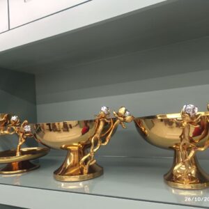 سرویس پذیرایی نیلوفر پایه دار